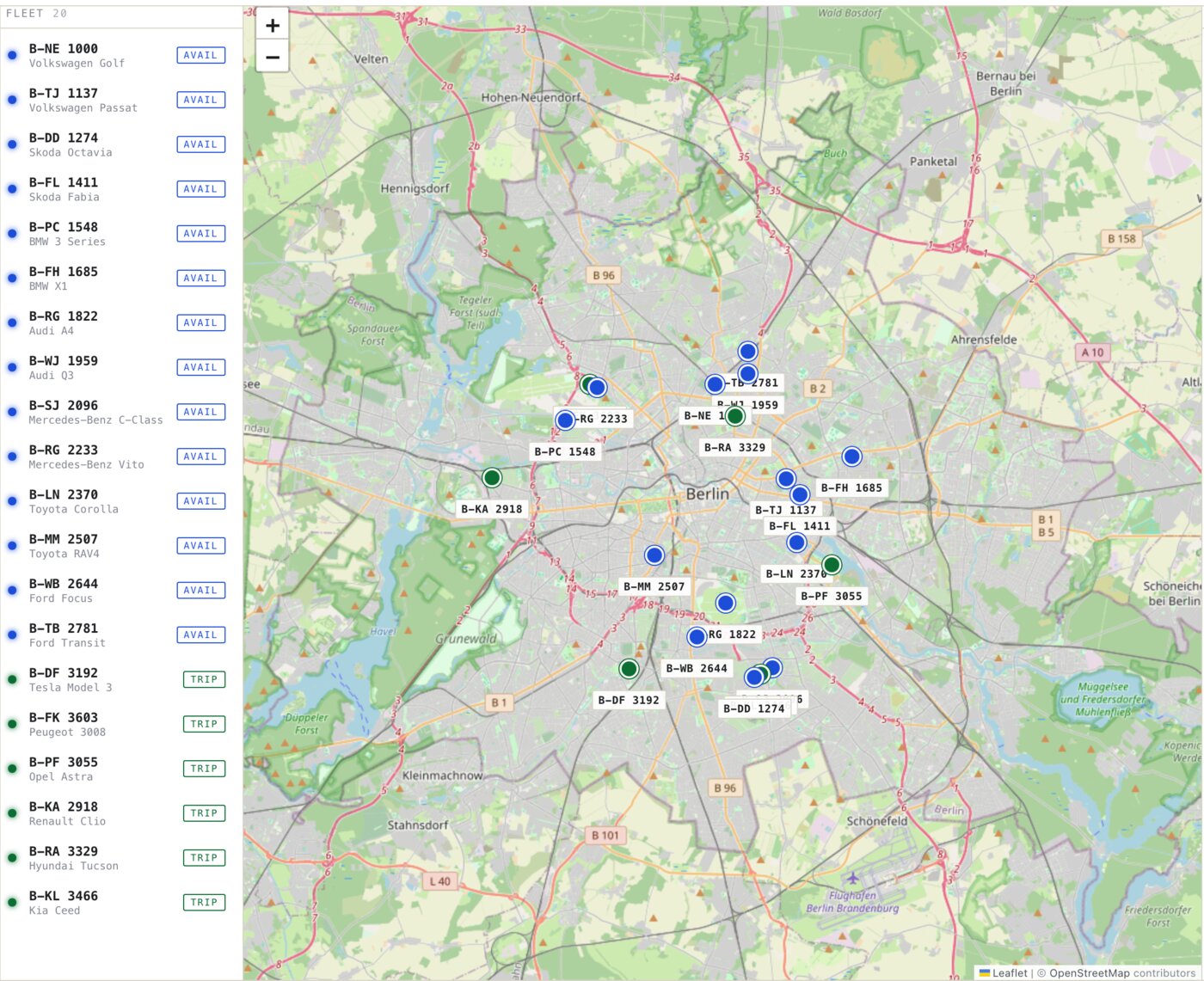 The live map shows every tracked vehicle as a plate-labeled marker, with the fleet list and per-car status alongside.